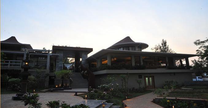 Ambrosia Resorts And Spa Poona Buitenkant foto